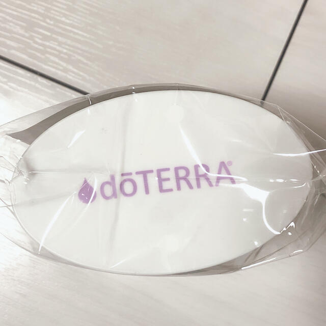 DOTERRA サプリメントケース コスメ/美容のリラクゼーション(エッセンシャルオイル（精油）)の商品写真