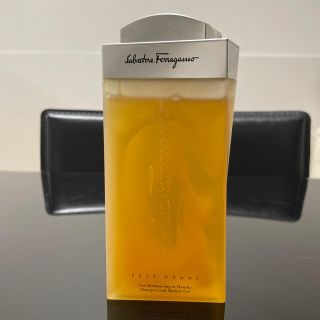 サルヴァトーレフェラガモ(Salvatore Ferragamo)のサルバトーレ・フェラガモ プールオム シャンプー＆シャワージェル 200ml(ボディソープ/石鹸)