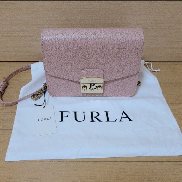 新品未使用FURLAメトロポリスMサイズ