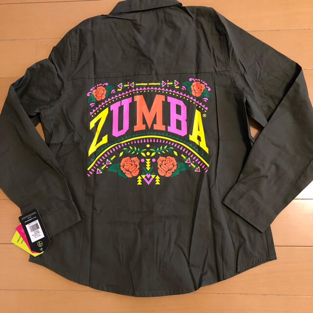 Zumba(ズンバ)のズンバネルシャツ　新品／タグ付き レディースのトップス(シャツ/ブラウス(長袖/七分))の商品写真