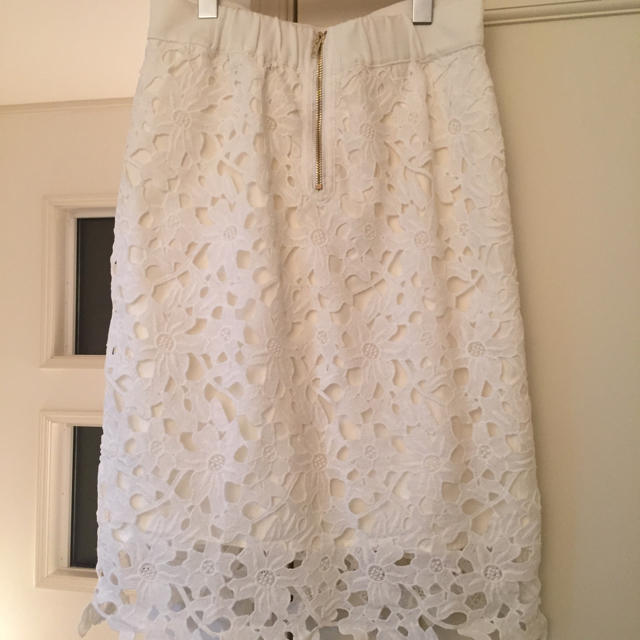 w closet(ダブルクローゼット)のビンテージレース風ミモレ丈スカート✨ レディースのスカート(ひざ丈スカート)の商品写真