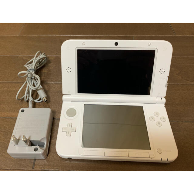 ニンテンドー　3DS LL  ホワイト