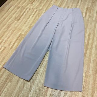 ジーユー(GU)のあり☆様専用 GU センタープレスパンツ(クロップドパンツ)