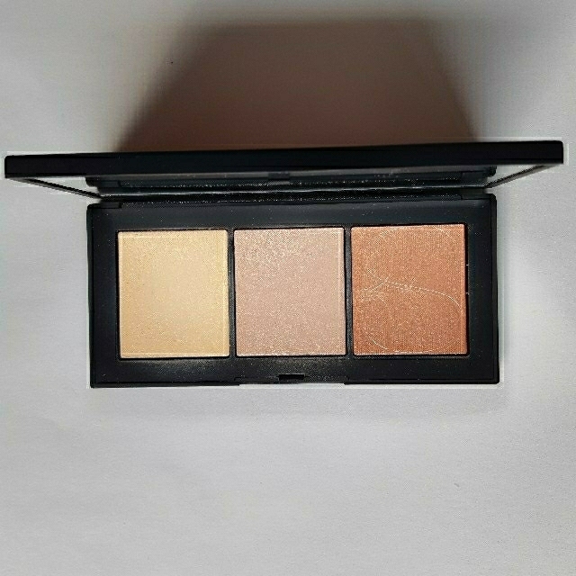 NARS(ナーズ)の三軒茶屋さま★専用 コスメ/美容のベースメイク/化粧品(フェイスカラー)の商品写真