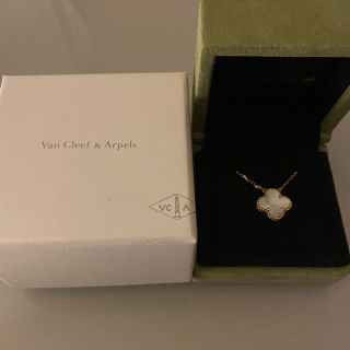 ヴァンクリーフアンドアーペル(Van Cleef & Arpels)のヴァンクリーフアーペル ヴィンテージアルハンブラ マザーオブパール ゴールド(ネックレス)