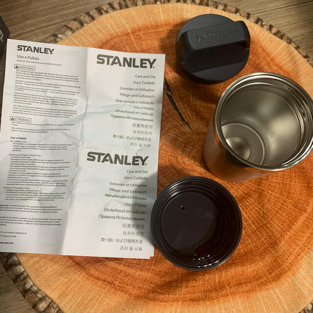 Stanley(スタンレー)の超美品！スタンレー　タンブラー　シルバー インテリア/住まい/日用品のキッチン/食器(タンブラー)の商品写真