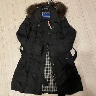 バーバリーブルーレーベル(BURBERRY BLUE LABEL)の美品　バーバリーブルーレーベル　ダウンコート(ダウンコート)