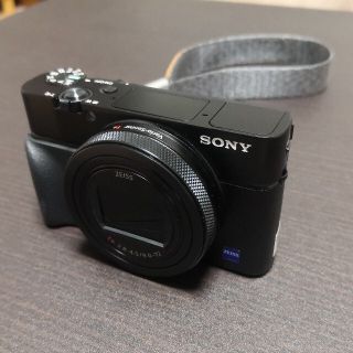 ソニー(SONY)のRX100M7　SONY  コンデジ　(コンパクトデジタルカメラ)