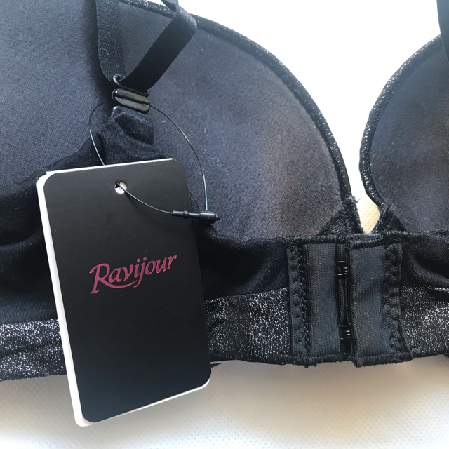 Ravijour(ラヴィジュール)のラヴィジュール　ブラック　C70 レディースの下着/アンダーウェア(ブラ&ショーツセット)の商品写真