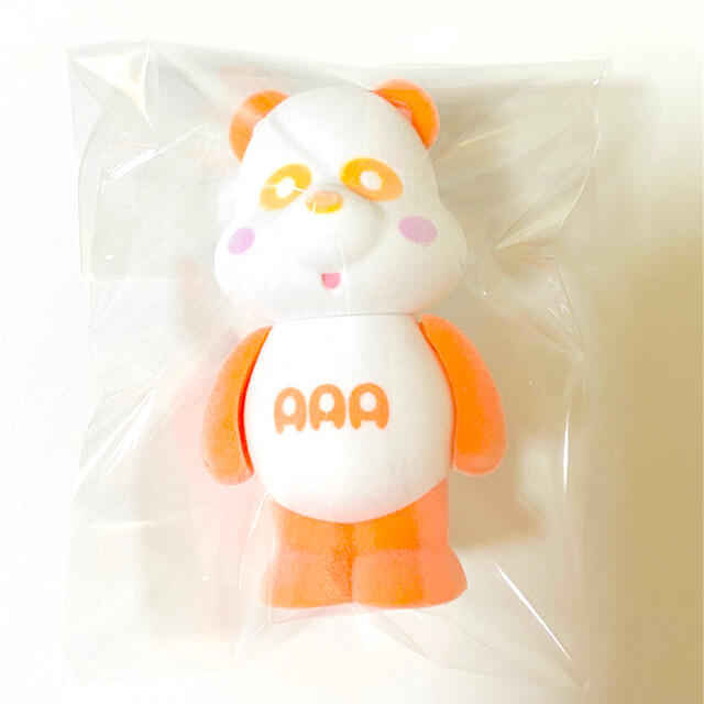 AAA(トリプルエー)のAAA え〜パンダ　フロッキー　マスコット　新品　送料込　最安値 エンタメ/ホビーのタレントグッズ(ミュージシャン)の商品写真