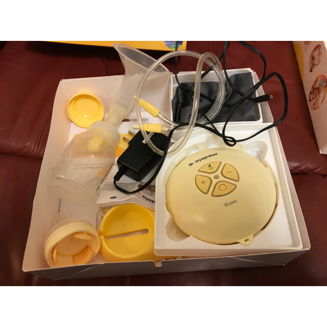 電動さく乳器　搾乳機　メデラ　スイング　medela swing 正規品