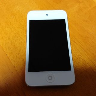 アイポッドタッチ(iPod touch)のiPod touch　第4世代(ポータブルプレーヤー)