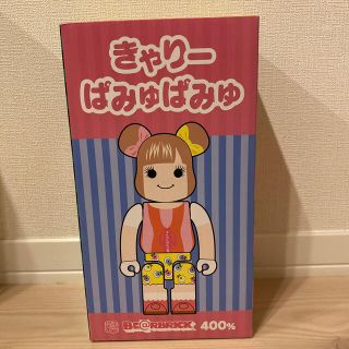 メディコムトイ(MEDICOM TOY)のBE@RBRICK きゃりーぱみゅぱみゅ 400%(その他)