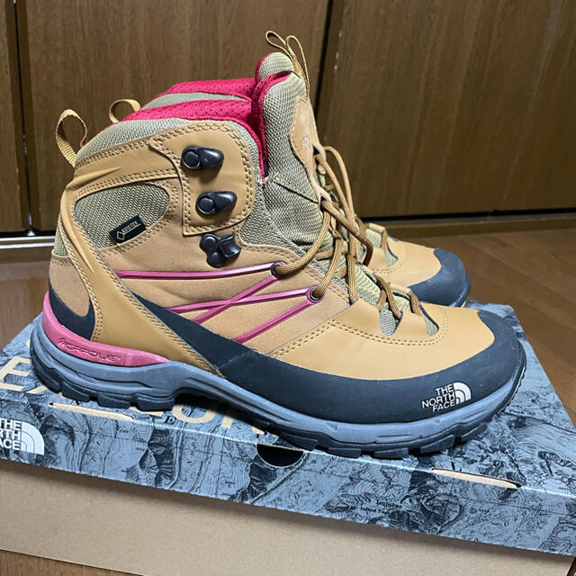 超美品 The North Face トレッキングシューズ 26cm