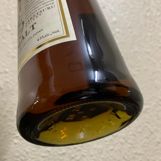 ニッカウヰスキー(ニッカウイスキー)のニッカ 竹鶴17年 700ml 新品 箱無し 食品/飲料/酒の酒(ウイスキー)の商品写真