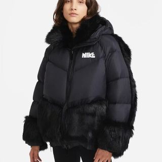 ナイキ(NIKE)の《大幅値下げ》NIKE × sacai ダウン(ダウンジャケット)