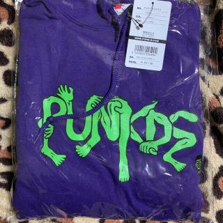 パンクドランカーズ(PUNK DRUNKERS)の　Nacsさん専用　　手足がフォントパーカー　パープル　新品(パーカー)