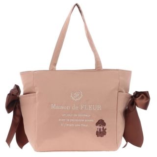 メゾンドフルール(Maison de FLEUR)の即完売 Maison de FLEUR プードルサイドポケットトートバッグ(トートバッグ)