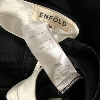 ENFOLD - ENFOLD エンフォルド ストレッチタックテーパードパンツ ...