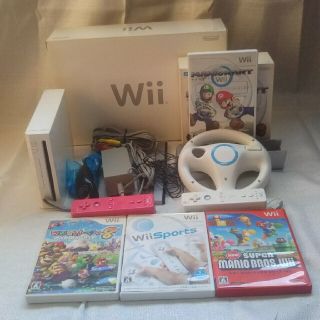 ウィー(Wii)の はる様へ    Nintendo Wii  本体 ソフト 4本 セット(家庭用ゲーム機本体)