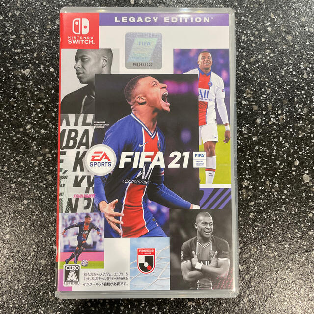 Nintendo Switch(ニンテンドースイッチ)のFIFA 21 Legacy Edition Switch エンタメ/ホビーのゲームソフト/ゲーム機本体(家庭用ゲームソフト)の商品写真