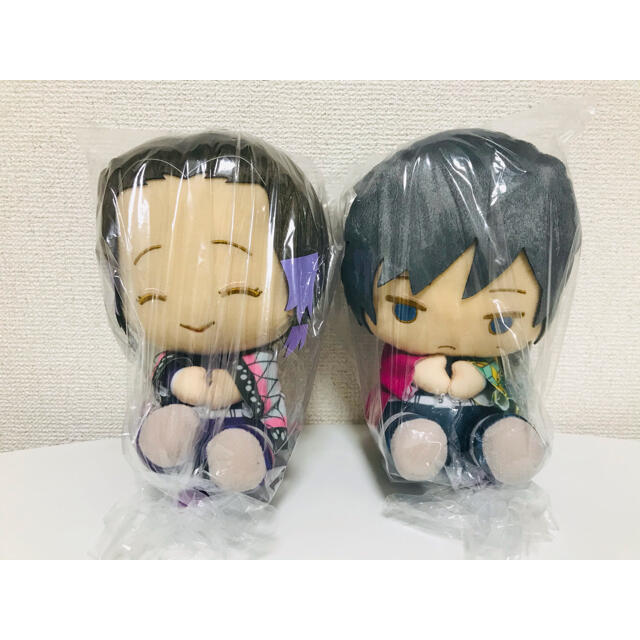 【新品】でっかいぽふっとぬいぐるみ 胡蝶しのぶ 冨岡義勇 エンタメ/ホビーのおもちゃ/ぬいぐるみ(キャラクターグッズ)の商品写真