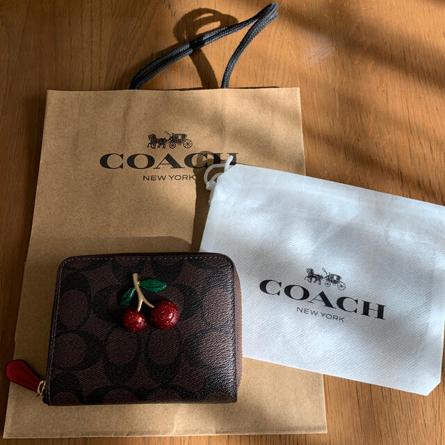 COACH 財布 新品 未使用 長財布 さくらんぼ コーチ プレゼント 赤 白