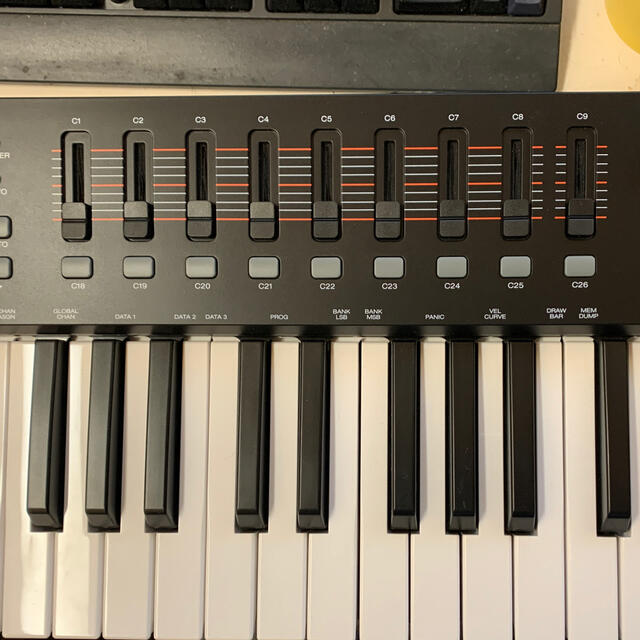 M-Audio OXYGEN49 MIDIキーボード 1