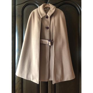 Lily Brown - リリーブラウン パイピングケープコート 美品 送料込みの