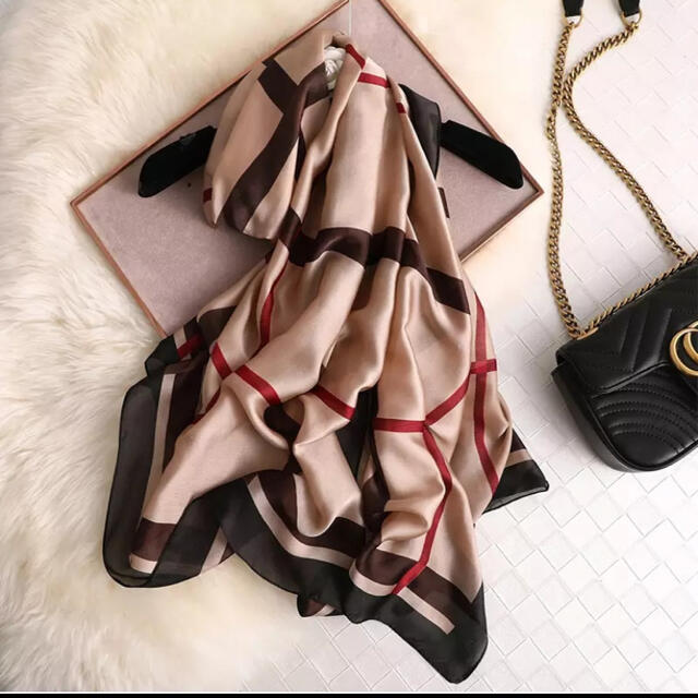 Burberry 値下げ 大判ストール 英国風チェック シルク100 の通販 By Asap バーバリーならラクマ Burberry 値下げ 大判ストール 英国風チェック シルク100 の通販 By Asap バーバリーならラクマ