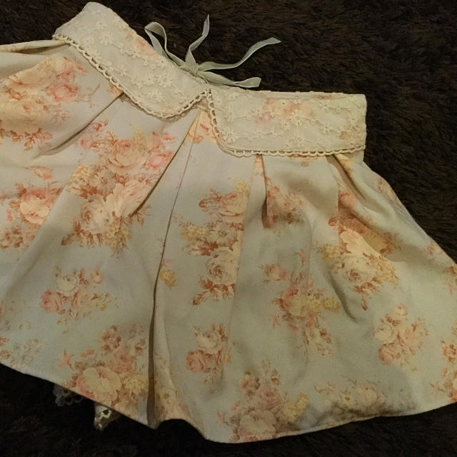 LIZ LISA(リズリサ)のリズリサ🎀衿つきスカート(実はズボン) レディースのパンツ(キュロット)の商品写真