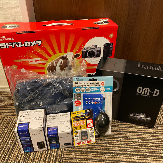【楽天カード分割】 OLYMPUS - OLYMPUS OM-D E-M10 Mark2 レンズ ミラーレス一眼 【楽天カード分割】 OLYMPUS - OLYMPUS OM-D E-M10 Mark2 レンズ ミラーレス一眼
