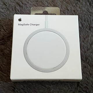 アップル(Apple)の潤Jun様専用　MagSafe Charger 充電器 MHXH3AM/A(バッテリー/充電器)
