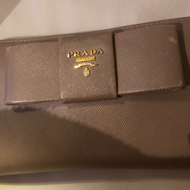 PRADA(プラダ)のプラダ長財布 レディースのファッション小物(財布)の商品写真