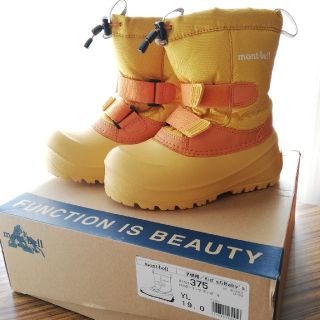 モンベル(mont bell)の（中古美品）mont-bellパウダーブーツKids19.0イエロー子供用(アウトドアシューズ)