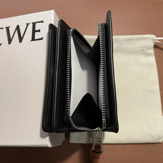 LOEWE(ロエベ)の入手困難　LOEWE×トトロ　マックロクロスケ　ジップウォレット レディースのファッション小物(財布)の商品写真