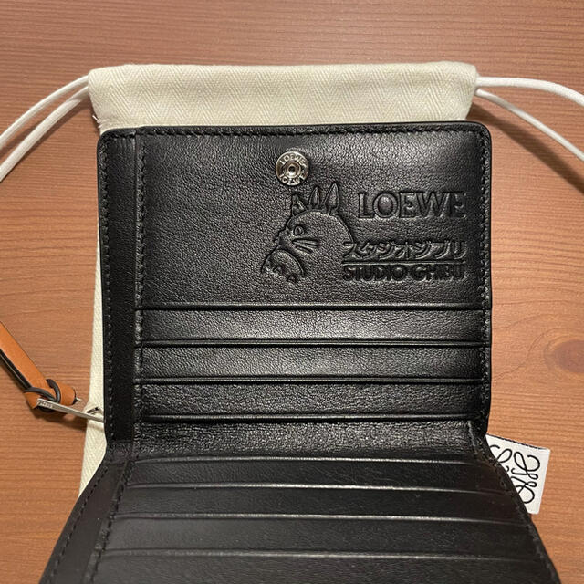 LOEWE(ロエベ)の入手困難　LOEWE×トトロ　マックロクロスケ　ジップウォレット レディースのファッション小物(財布)の商品写真