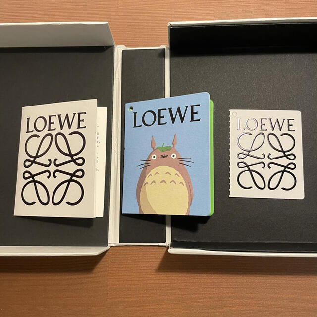 LOEWE(ロエベ)の入手困難　LOEWE×トトロ　マックロクロスケ　ジップウォレット レディースのファッション小物(財布)の商品写真