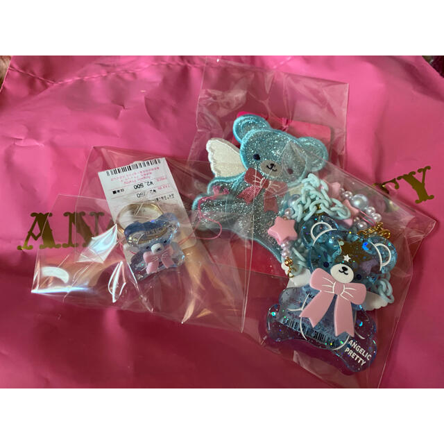 Angelic Pretty(アンジェリックプリティー)の本日発送　AngelicPretty Milkyベアー3点セット レディースのヘアアクセサリー(バレッタ/ヘアクリップ)の商品写真