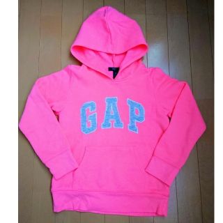 ギャップキッズ(GAP Kids)のGAP パーカー　１３０cm(ジャケット/上着)