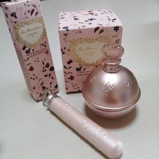 レメルヴェイユーズラデュレ(Les Merveilleuses LADUREE)のレ・メルヴェイユーズ　ラデュレ　パウダー　チーク　02(ルージュはおまけ)(チーク)