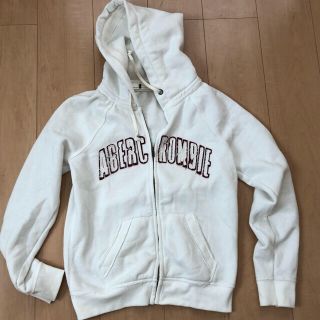 アバクロンビーアンドフィッチ(Abercrombie&Fitch)のパーカー レディース　Abercrombie&Fitch アバクロ(パーカー)