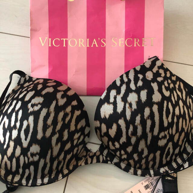 Victoria's Secret(ヴィクトリアズシークレット)のvictoriassecret  34c レディースの下着/アンダーウェア(ブラ)の商品写真