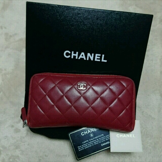 ■本日限定価格■CHANEL 長財布 赤