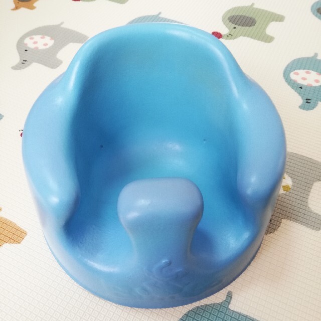 Bumbo(バンボ)の【バンボ】ベビーソファー キッズ/ベビー/マタニティのキッズ/ベビー/マタニティ その他(その他)の商品写真