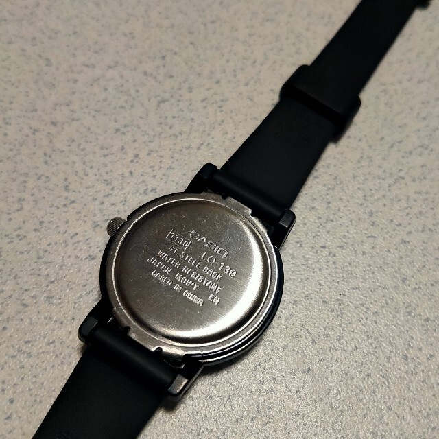 CASIO(カシオ)の【値下げ中】CASIO 腕時計 【LQ-139】 STEEL BLACK レディースのファッション小物(腕時計)の商品写真