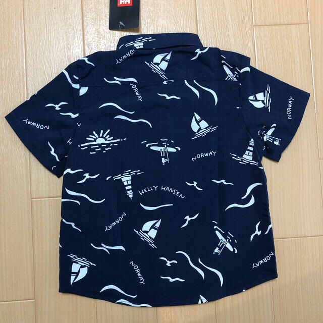 HELLY HANSEN(ヘリーハンセン)のHELLY HANSEN  シャツ　110 キッズ/ベビー/マタニティのキッズ服男の子用(90cm~)(Tシャツ/カットソー)の商品写真