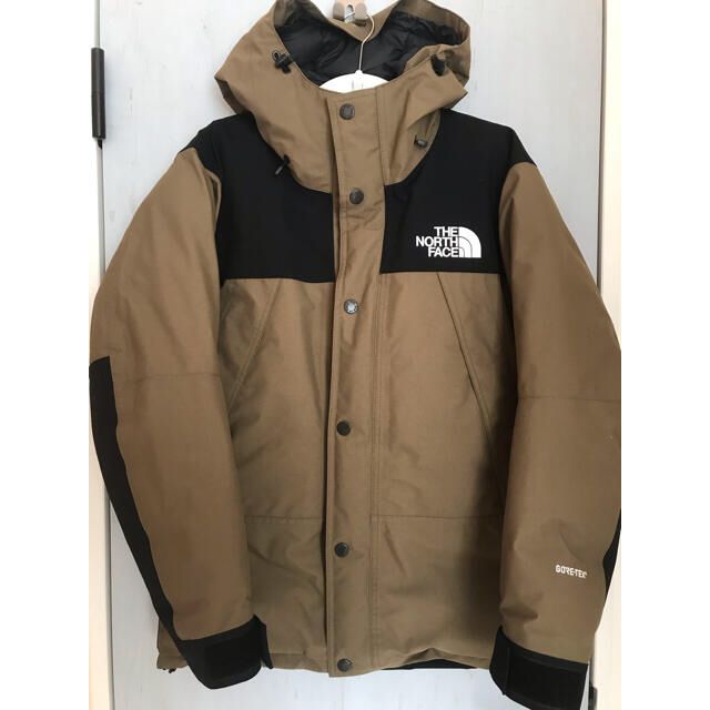 THE NORTH FACE(ザノースフェイス)のマウンテンダウンジャケット　ノースフェイス　ビーチグリーン　S メンズのジャケット/アウター(ダウンジャケット)の商品写真