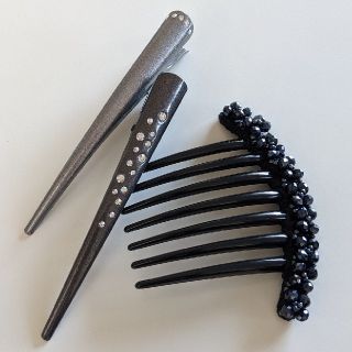 【美品★ヘアアクセサリー】キラキラ3点セット♪(バレッタ/ヘアクリップ)