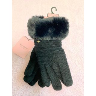 ケイトスペードニューヨーク(kate spade NEW YORK)のケイトスペード　手袋ファー付き　新品(手袋)